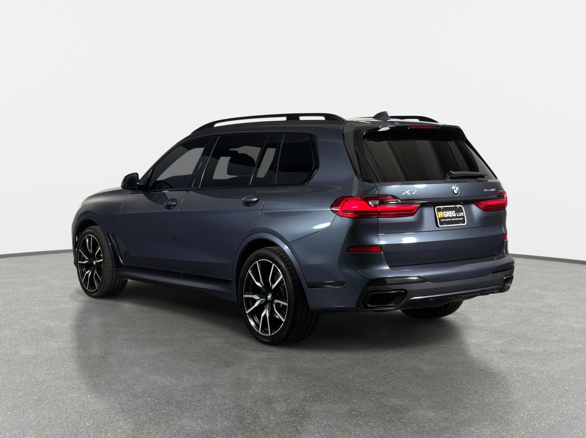 Used 2021 BMW X7 xDrive40i w/ M Sport Package AWD/4WD image 11