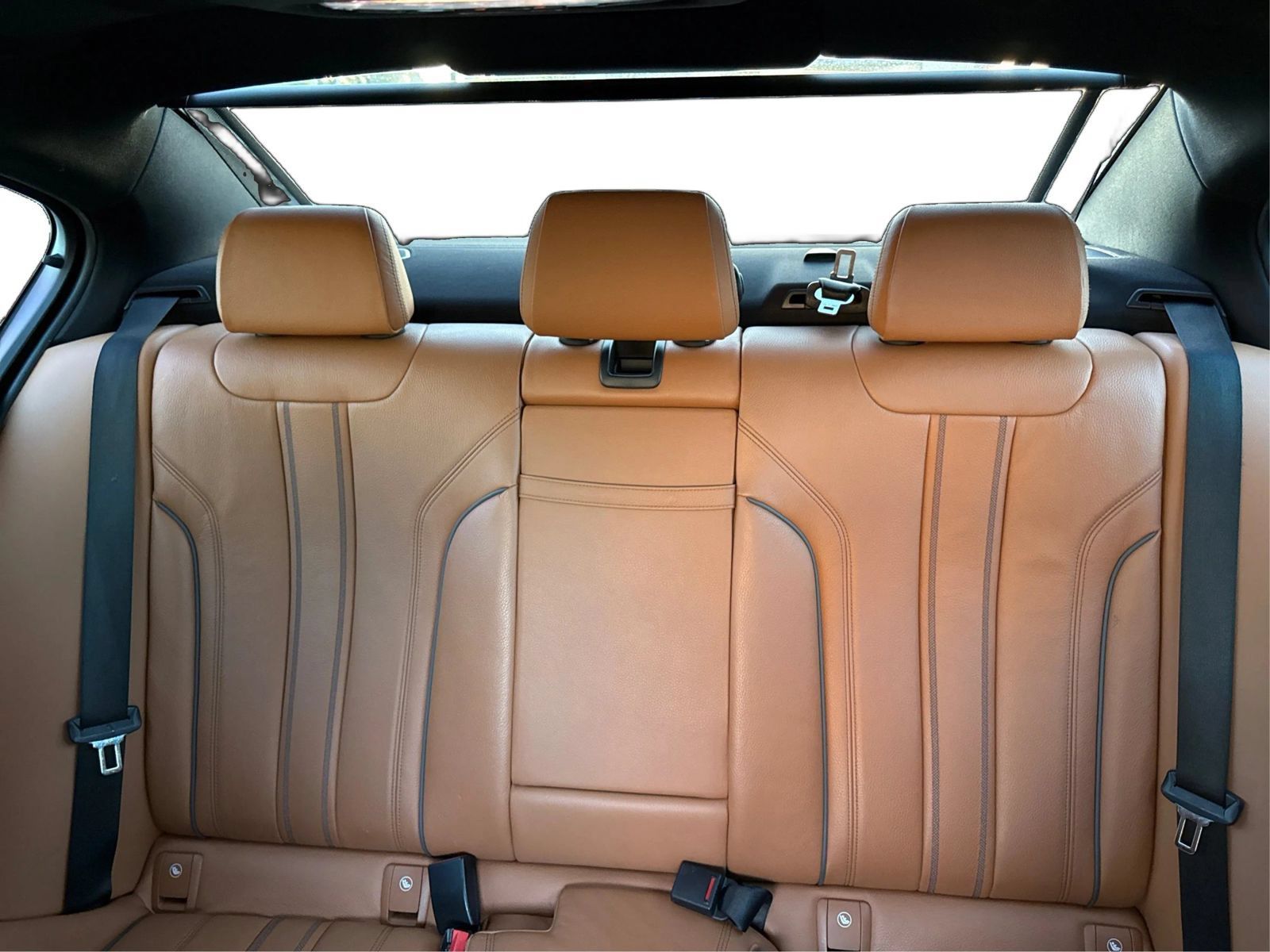 Used 2018 BMW 540i RWD image 15