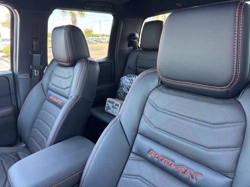 New 2026 Nissan Frontier PRO-4X w/ Pro Premium Package AWD/4WD image 11