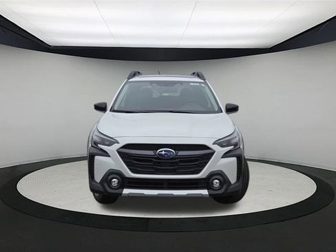 New 2025 Subaru Outback Limited image 2