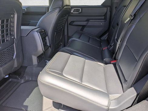 Certified 2025 Ford Bronco Badlands image 14