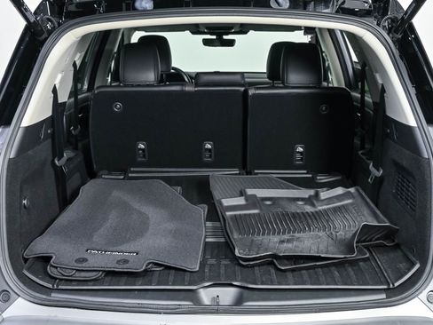 Used 2024 Nissan Pathfinder Platinum w/ Cargo Package FWD image 31
