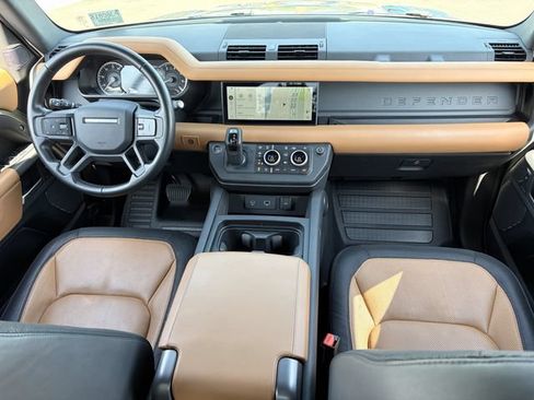 Used 2023 Land Rover Defender 110 X-Dynamic SE AWD/4WD image 24