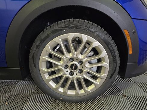 New 2026 MINI Cooper S image 3