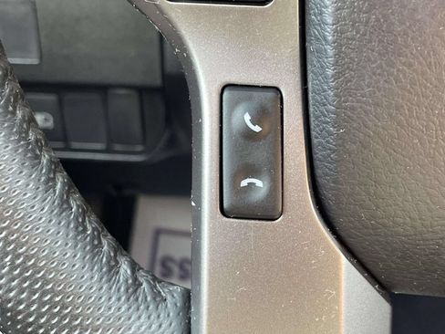 Used 2022 Toyota Tacoma SR5 w/ Technology Package RWD image 20