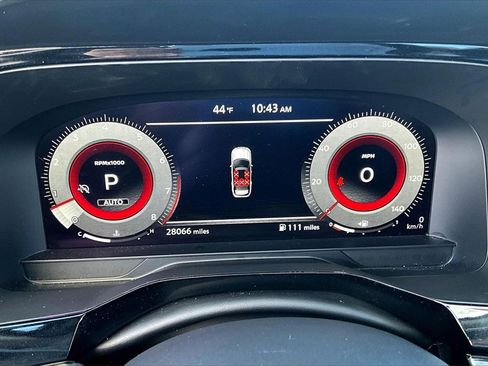 Used 2022 Nissan Pathfinder Platinum w/ Cargo Package image 20