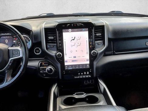 Used 2023 RAM 1500 Big Horn AWD/4WD image 6
