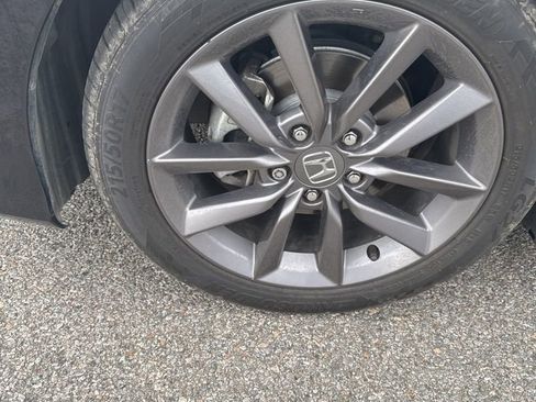 Used 2020 Honda Civic EX image 9