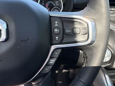 Used 2025 RAM 1500 Laramie AWD/4WD image 22
