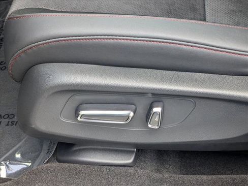 Certified 2025 Acura ADX A-Spec image 4