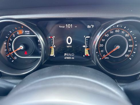 Used 2021 Jeep Wrangler Unlimited Sport AWD/4WD image 28