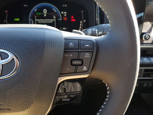 New 2026 Toyota Camry SE image 22