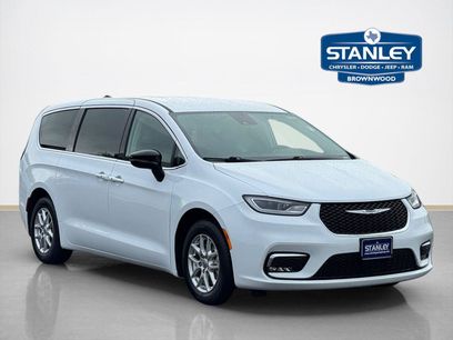 Used 2024 Chrysler Pacifica Touring-L