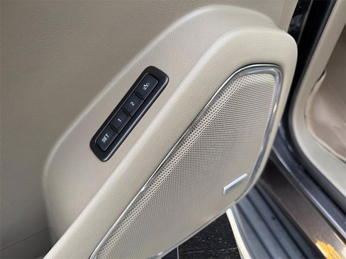 Used 2017 Chevrolet Tahoe Premier image 19