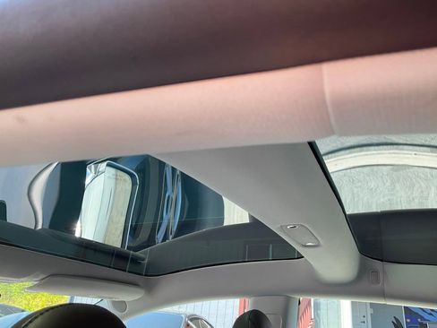 Used 2019 Tesla Model 3 Mid Range RWD image 24