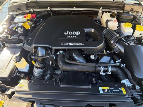 Used 2023 Jeep Wrangler Sport S image 20