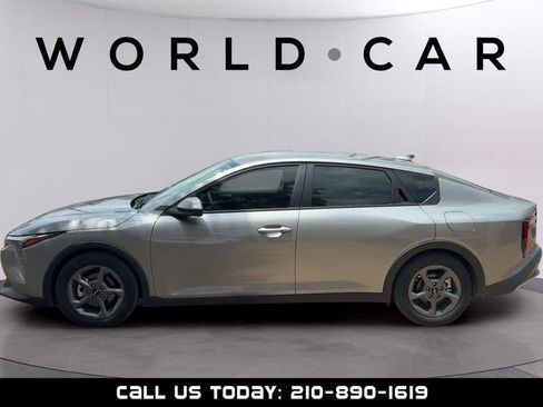 Used 2025 Kia K4 FWD image 4