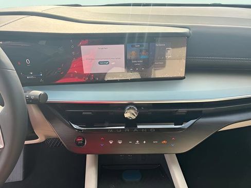 New 2026 Nissan Murano SL image 14