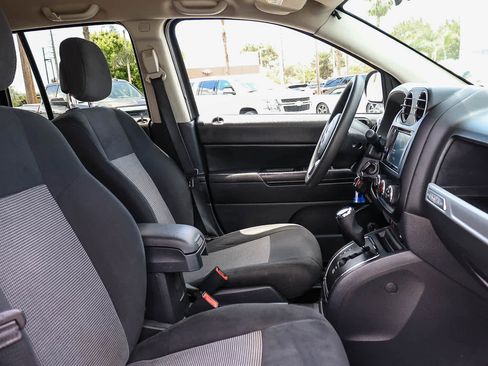 Used 2014 Jeep Compass Sport w/ Power Value Group FWD image 23
