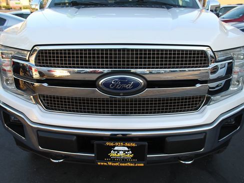 Used 2019 Ford F150 King Ranch w/ Equipment Group 601A Luxury AWD/4WD image 9
