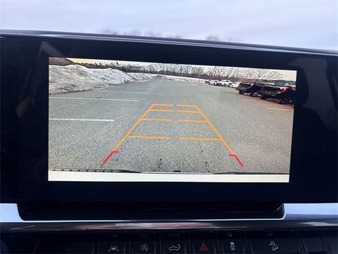 New 2026 Chevrolet Silverado 1500 LT w/ Z71 Off-Road Package image 15