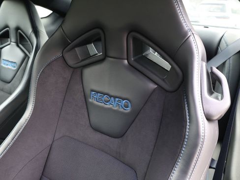 Used 2025 Ford Mustang Dark Horse image 15