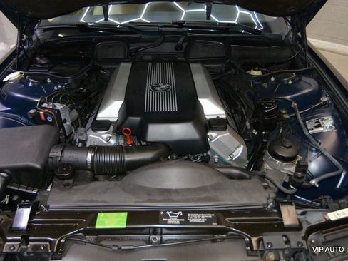 Used 2001 BMW 740iL RWD image 30