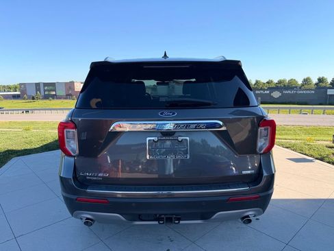 Used 2020 Ford Explorer Limited w/ Class III Trailer Tow Package AWD/4WD image 8
