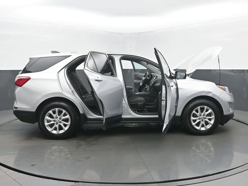 Used 2019 Chevrolet Equinox LT image 57