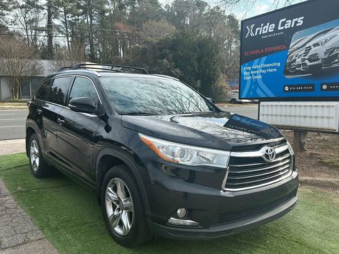 Used 2016 Toyota Highlander Limited image 1