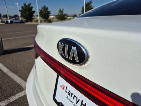 Used 2019 Kia Forte LXS FWD image 21