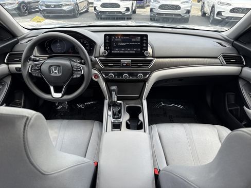 Certified 2019 Honda Accord EX image 19