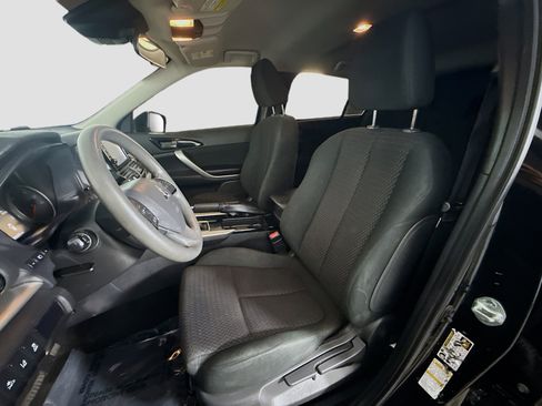Used 2022 Mitsubishi Eclipse Cross ES image 21