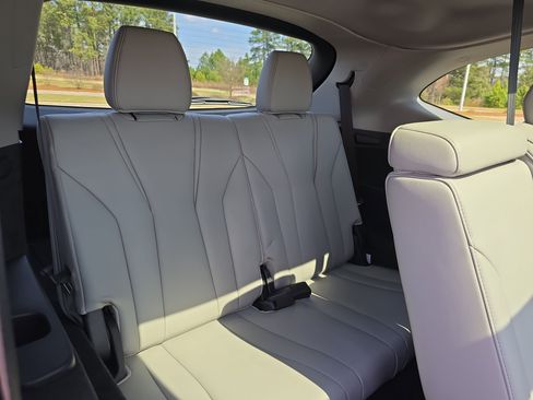 Used 2023 Acura MDX w/Technology Package image 13