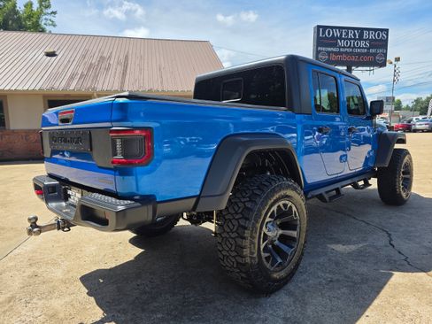 Used 2020 Jeep Gladiator Sport AWD/4WD image 5