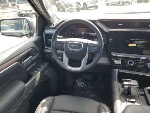 New 2026 GMC Sierra 1500 Denali w/ Denali Reserve Package AWD/4WD image 14