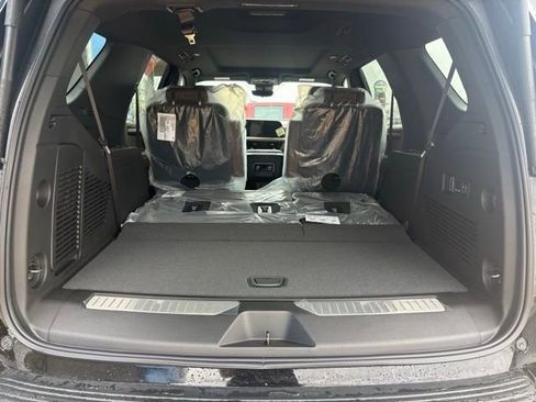 New 2026 Chevrolet Tahoe High Country image 5
