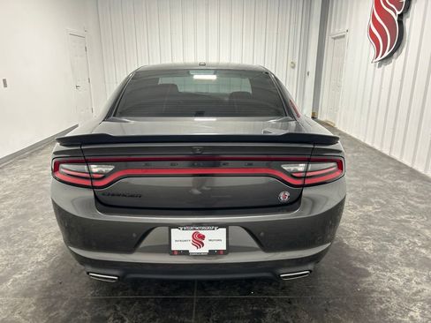 Used 2021 Dodge Charger SXT w/ Blacktop Package RWD image 3