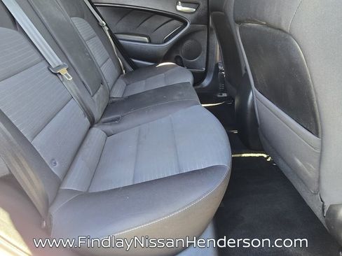 Used 2018 Kia Forte LX w/ LX Popular Package FWD image 14