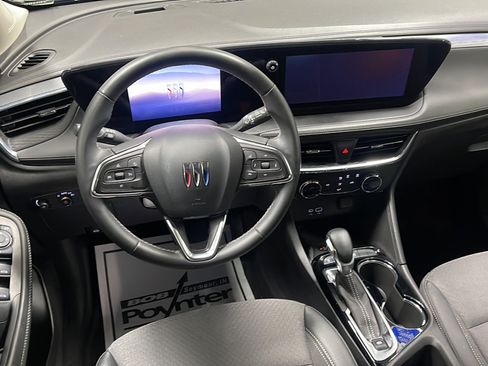 Used 2024 Buick Encore GX Preferred w/ Advanced Technology Package FWD image 3