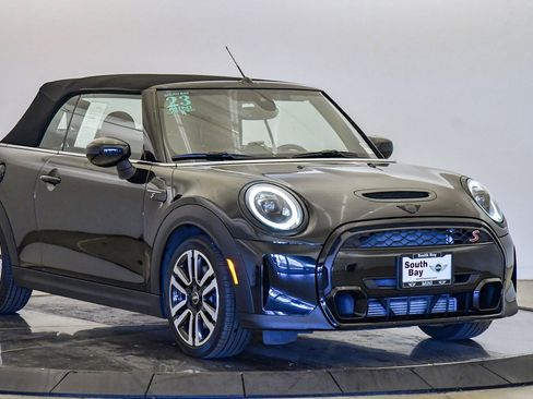Certified 2023 MINI Cooper S w/ Signature Upholstery Package image 6