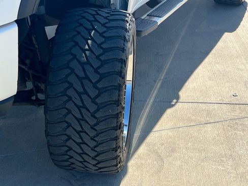 Used 2022 GMC Sierra 2500 Denali image 9