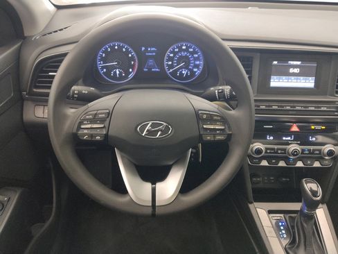 Used 2020 Hyundai Elantra SE w/ Cargo Package (C1) FWD image 22