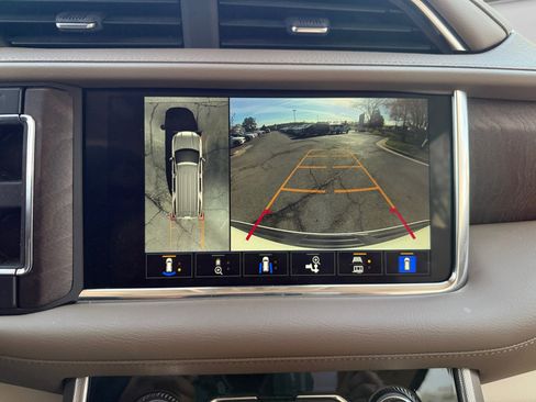 Used 2023 GMC Yukon Denali image 21