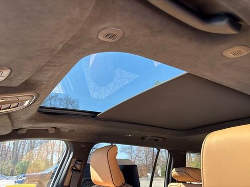 Used 2025 Jeep Grand Cherokee L Summit image 31