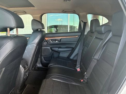 Used 2018 Honda CR-V Touring image 19