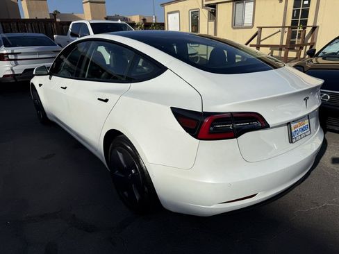 Used 2022 Tesla Model 3 RWD image 8