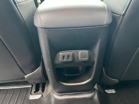 Used 2018 Chevrolet Colorado Z71 AWD/4WD image 22