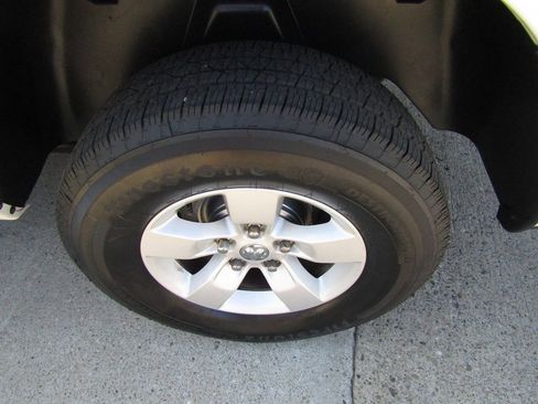 Used 2019 RAM 1500 Express AWD/4WD image 20
