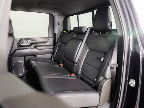 Used 2024 Chevrolet Silverado 2500 LTZ w/ LTZ Convenience Package image 12